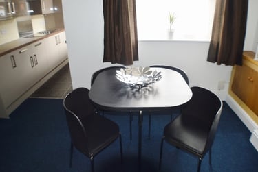 5 bed house, Cloister Street, Dunkirk, Nottingham, NG72PG - Image 4